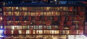 Zenyk Art Gallery – WHEN ARCHITECTURE AND LIGHT CREATE ART